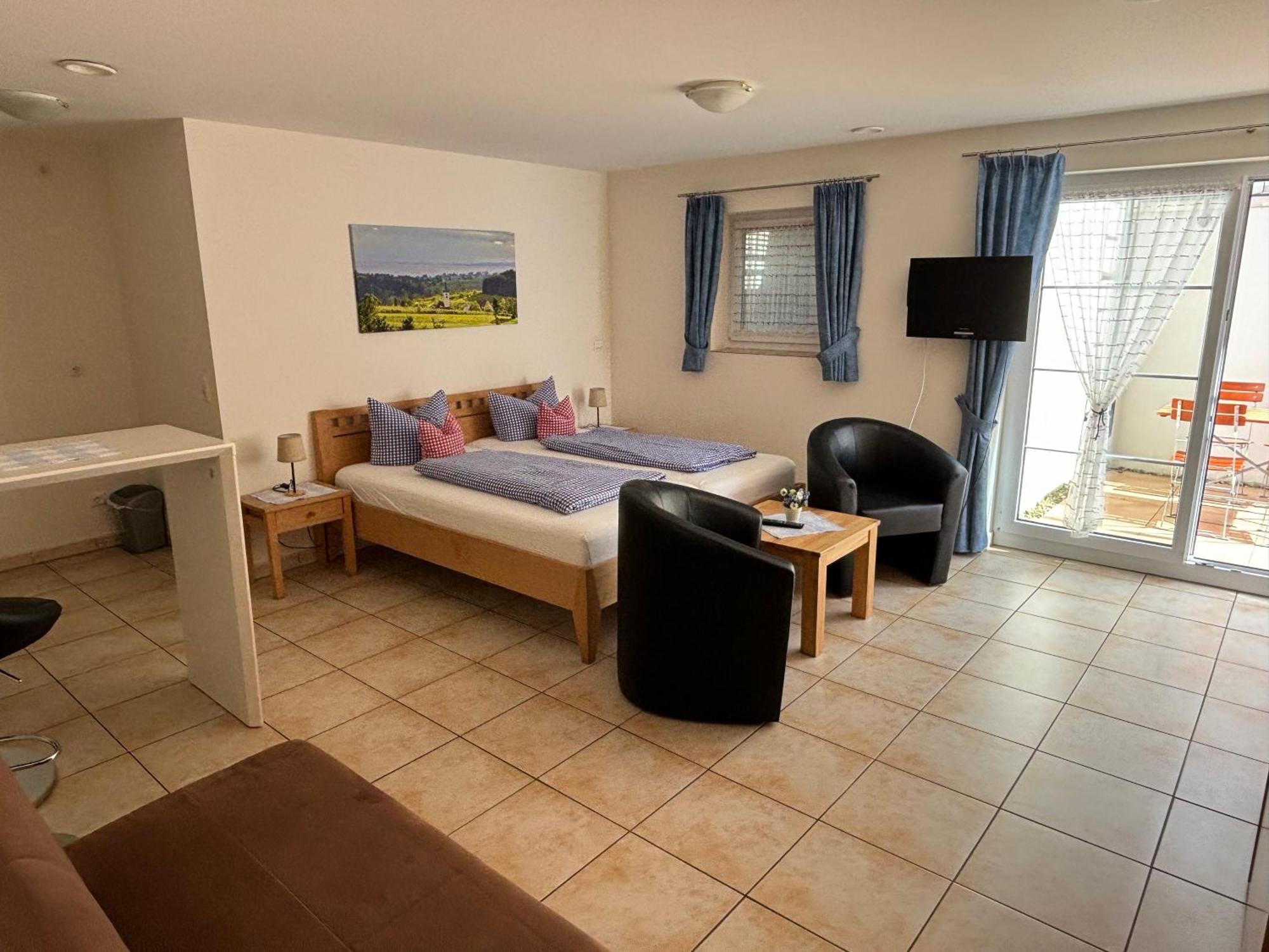 Hotel-Gasthof Adler Ліндау Номер фото