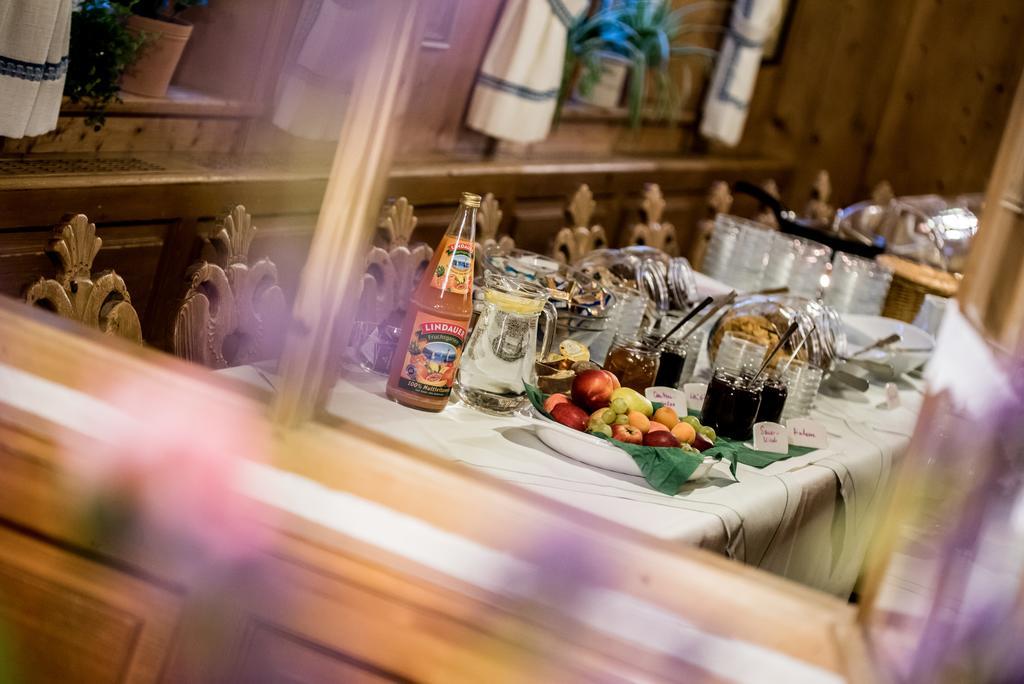 Hotel-Gasthof Adler Ліндау Номер фото